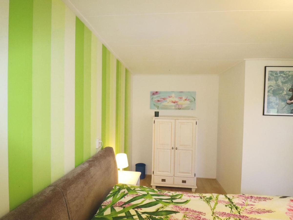 Fine Holiday Home In Donkerbroek מראה חיצוני תמונה